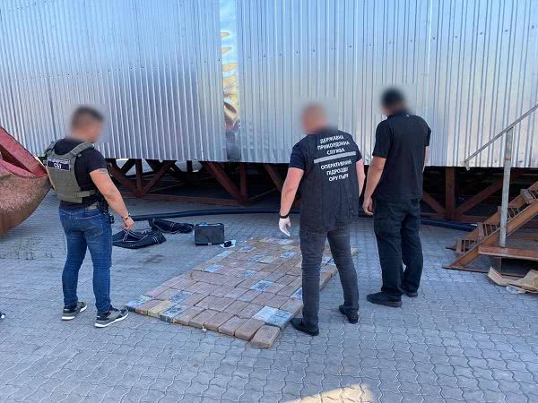 112 кг кокаина на 17 миллионов долларов обнаружили в порту «Южный»