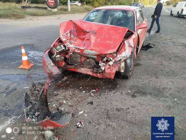 Аварийное утро в Одессе: сразу несколько ДТП в городе и на въездах (фото)