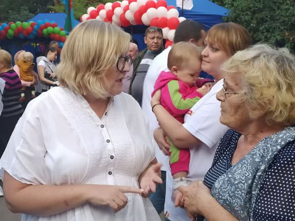 Команда «Доверяй делам» организовала семейный праздник для жителей Киевского района