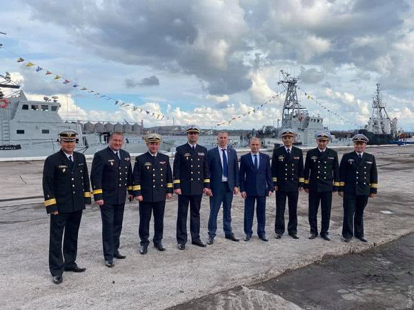 В порту Южный открыли пункт базирования патрульных катеров ВМС Украины типа Island