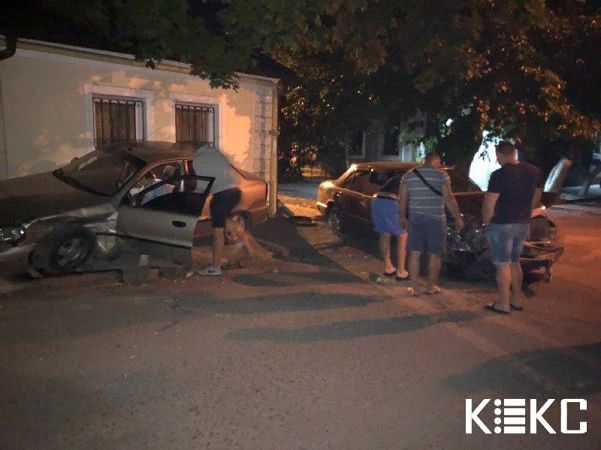 Пять аварий за месяц – жители Слободки просят установить дорожные знаки (фото)