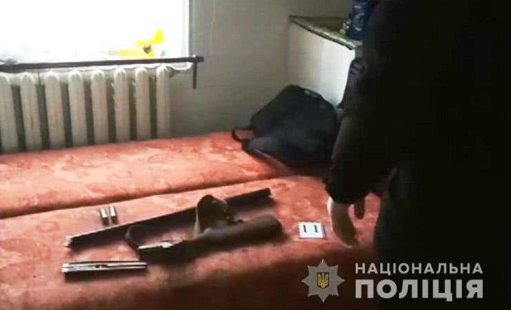 Трагедия в Одесской области: из ружья в собственном дворе застрелили 16-летнего парня