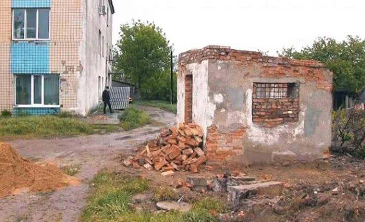 За свой счет и руками местных специалистов: в Болграде построили кислородную станцию для райбольницы
