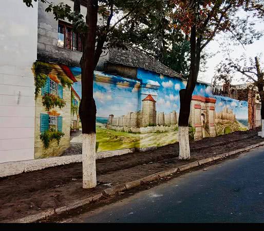 Как в Белгороде-Днестровском украшают улицы