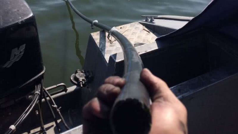 На границе с Молдовой обнаружили подводный спиртопровод