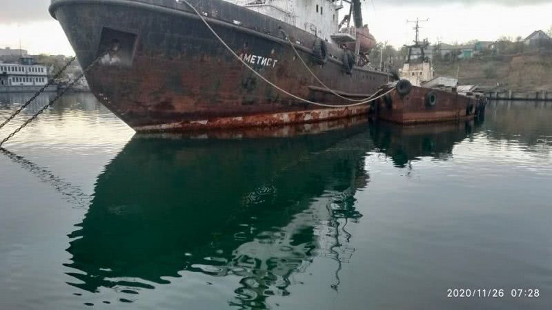Администрация морпортов Украины опровергла сведения о затонувшем в Черноморске судне