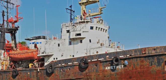 В Одеській області тоне рятувальне судно: є загроза розливу нафтопродуктів — ЗМІ
