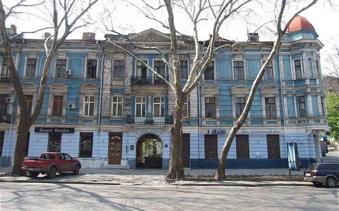 Реставрация памятника архитектуры в центре Одессе за год подорожала наполовину