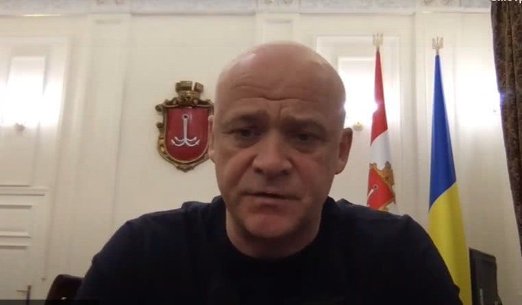 Мэр Одессы: «Есть волонтеры, которые устраивают истерику и сеют панику среди жителей города»