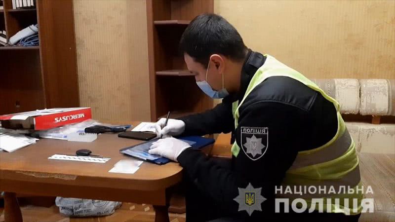Кавказец, который ограбил таксиста и угнал такси, задержан в Одессе (ФОТО, ВИДЕО)
