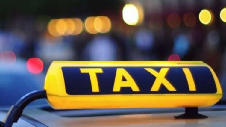 В Одессе пассажиры ограбили таксиста