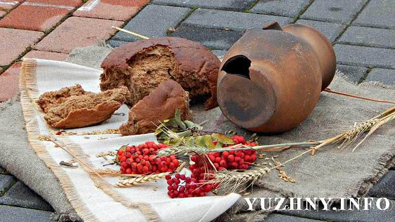 В Южном почтили память жертв Голодоморов в Украине (фото)