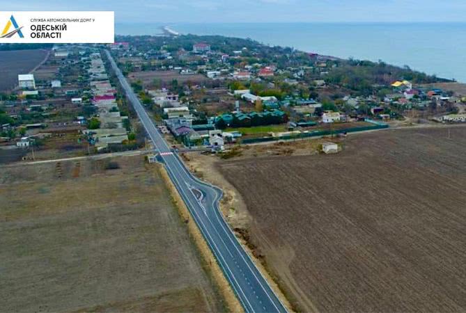 На въезде в два курортных села Белгород-Днестровского района установлены ограничители скорости авто (фото)