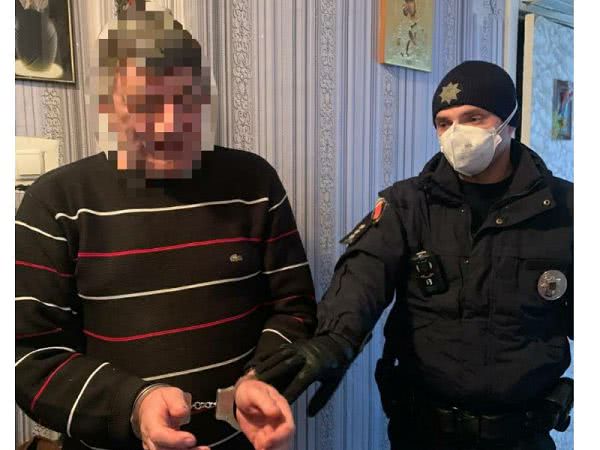 В Одессе пьяный отец убил сына (фото)