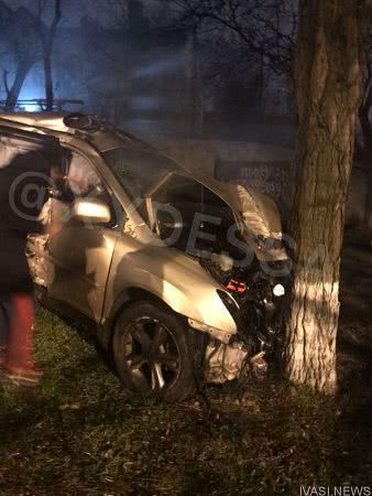 В Одессе из-за пьяного водителя ДТП на Ольгиевском спуске (видео)