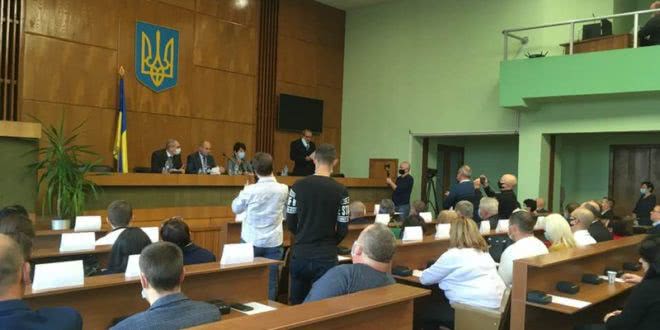 Первая сессия Измаильского районного совета прошла со скандалом