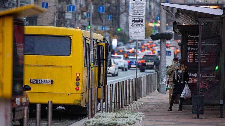 Немчинов анонсировали серьезные ограничения в работе транспорта на январь