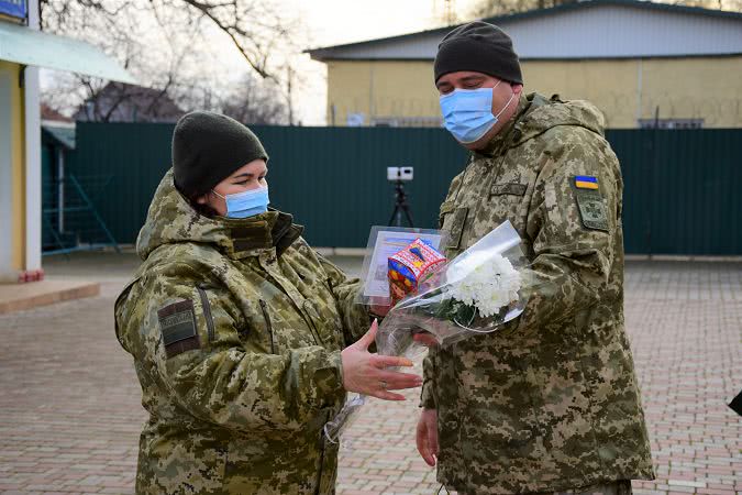 Под ёлочку: деньги на покупку собственного жилья получили почти три десятка семей пограничников Измаильского отряда