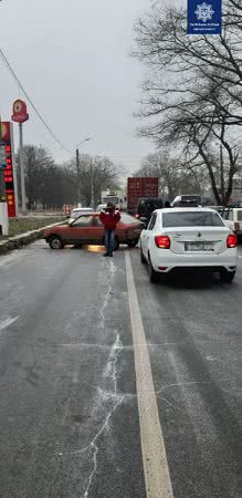За вчерашний день в Одессе произошло почти 70 аварий (ФОТО)