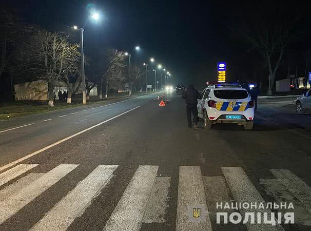 Поліцейські розслідують обставини аварії у Овідіопольському районі, в якій загинули двоє людей
