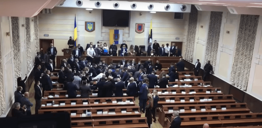 Срыв сессии Одесского облсовета: будут ли наказаны виновные?