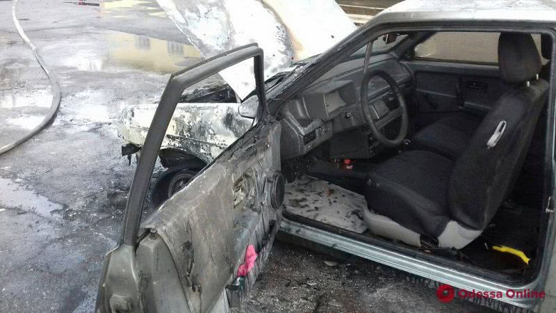 В Подольске загорелся автомобиль