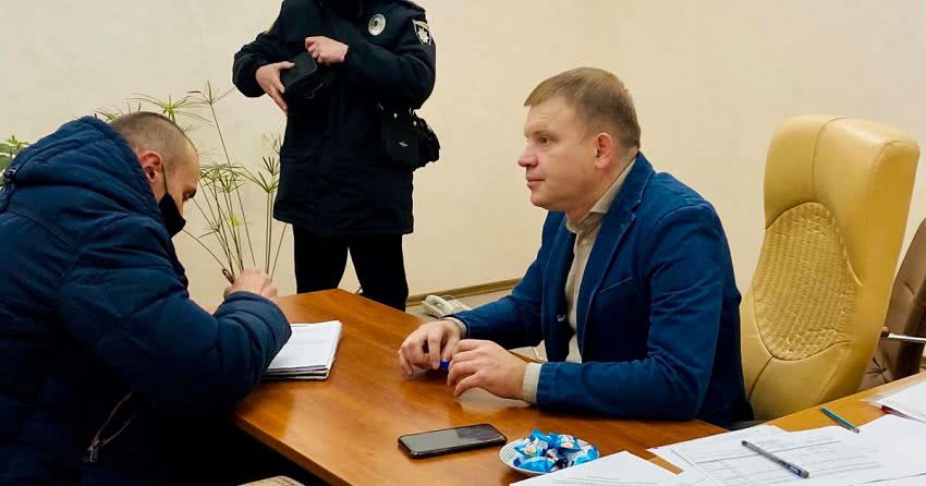 Новообраний мер Білгорода-Дністровського знайшов у своєму кабінеті приховані камери