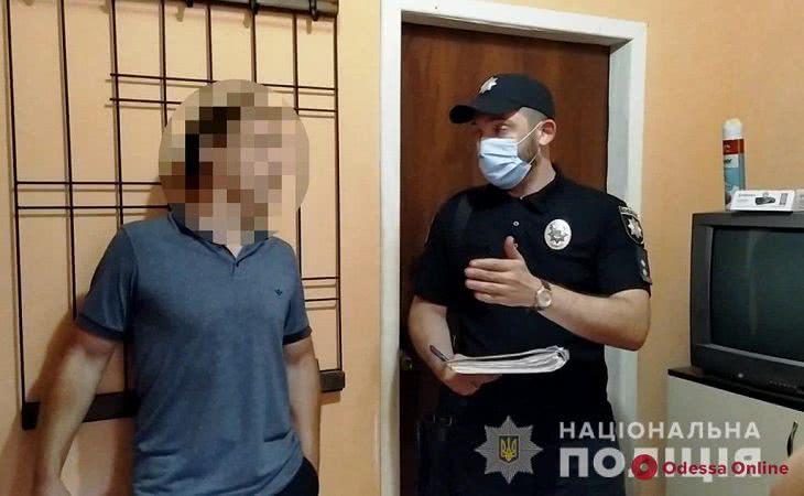 Избивал 5-летнего пасынка: в Одессе сообщили о подозрении уроженцу Луганской области