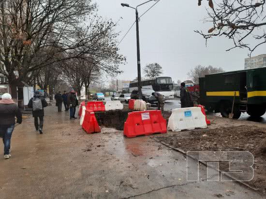 Вода в Черноморске будет во всем городе после обеда (фото)