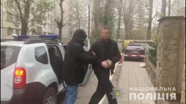 Подготовка к крестинам закончилась убийством: отец ребенка нанес смертельное ранение будущему куму ножом в грудь. ВИДЕО+ФОТОрепортаж