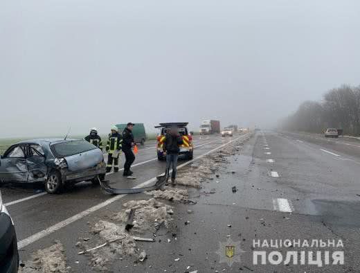 Смертельное ДТП на трассе Одесса-Киев: два человека погибли, один пострадал