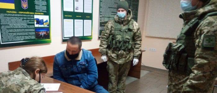 В международном розыске за мошенничество: в Черноморском порту задержан иностранец