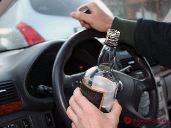 Одесские патрульные за выходные поймали 28 пьяных водителей