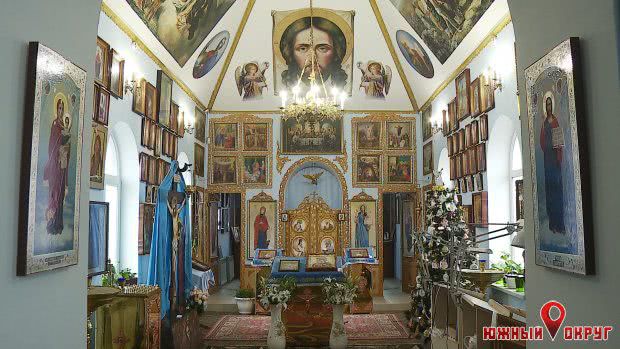 В храме села Кошары прошла благотворительная ярмарка (фото)