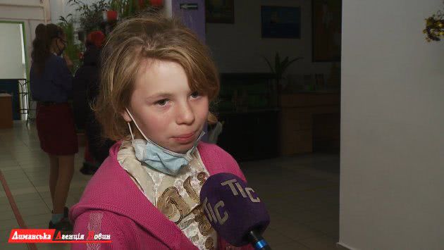 Ніна, учениця Визирської школи.