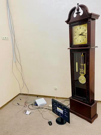 Мер Білгорода-Дністровського каже, що виявив у своєму кабінеті приховані камери