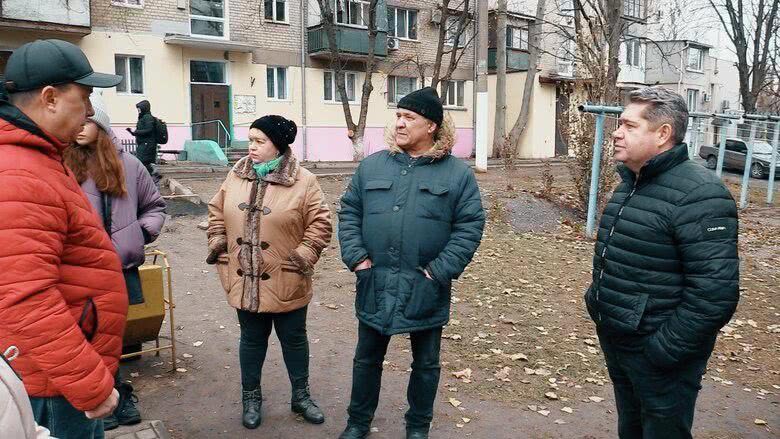 В Черноморске ведётся благоустройство домов