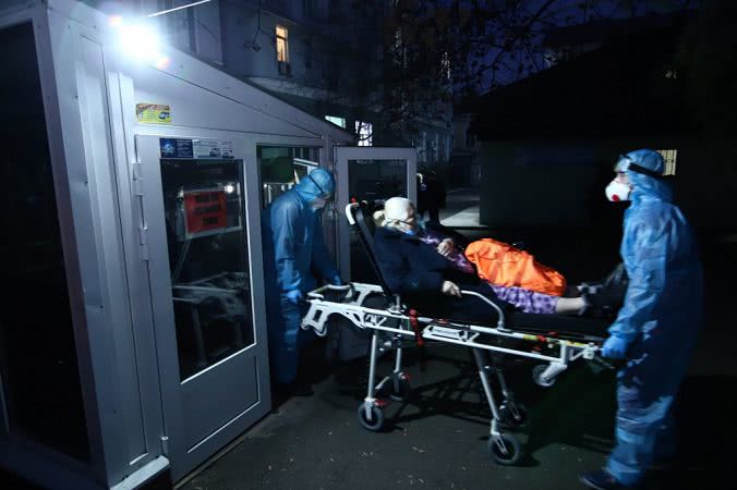 НСЗУ: пик заболеваемости COVID-19 в Одесской области нужно ждать ближе к весне