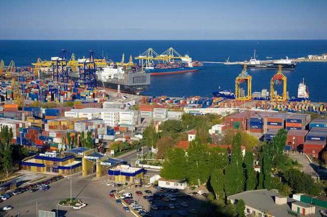 43 млн грн украли на ремонте причала в Черноморске, виновных не могут найти уже год