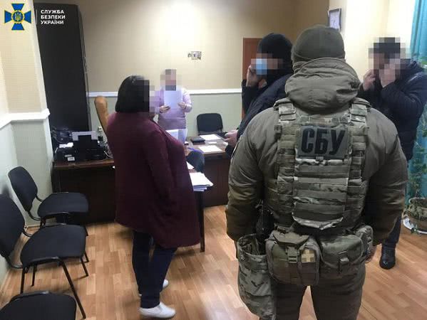 Разоблачена коррупционная схема, организованная экс-главой Одесского облсовета и директорами ряда госпредприятий, - СБУ 03