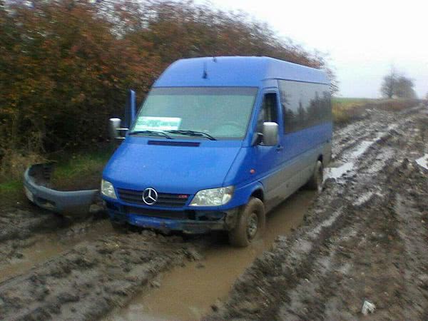 Дороги Одесской области: автомобили тонут в грязи
