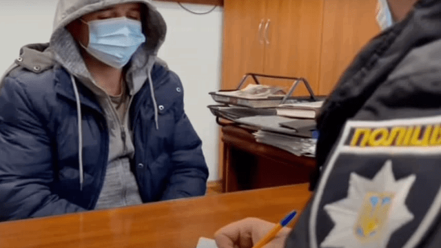 Не поділили жінку: на Одещині чоловік застрелив суперника через ревнощі