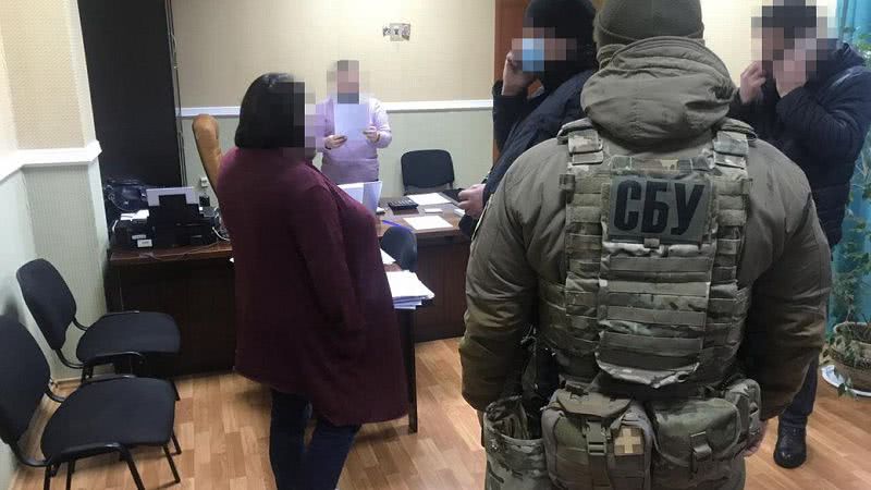 Ексочільника Одеської обласної ради підозрюють в організації корупційної схеми