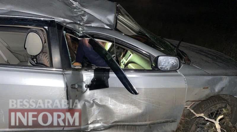 На трассе Одесса-Рени в Саратском районе Toyota Camry слетела в кювет, есть пострадавший