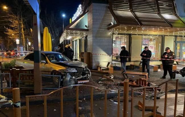 ДТП возле McDonald’s в Одессе: полиция рассказала детали