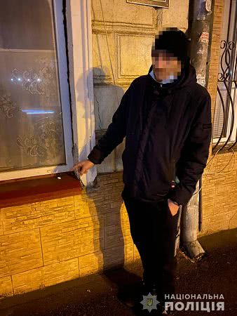 В Одесі заарештували жителя Білгорода-Дністровського за зберігання та збут метадону