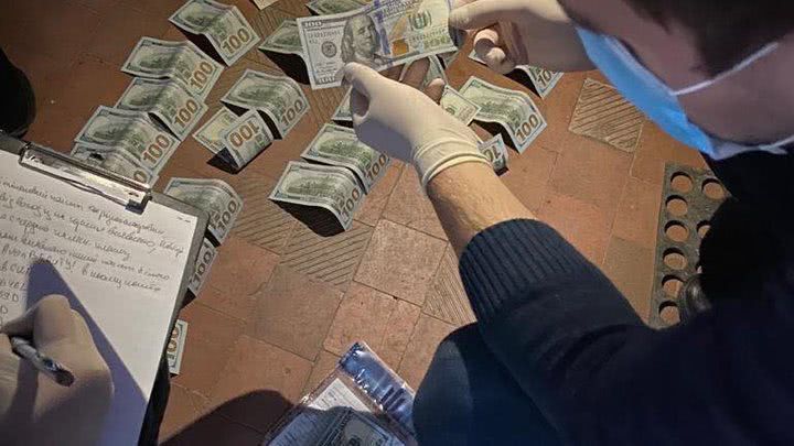 В Одесі поліцейський вимагав $3 тисячі за закриття кримінальної справи – СБУ