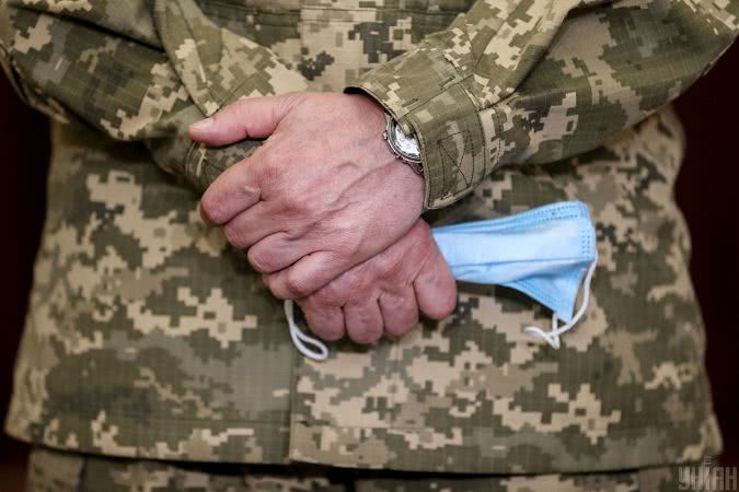 Зникли шоломи, бронежилети та рюкзаки: на Одещині судитимуть двох військових