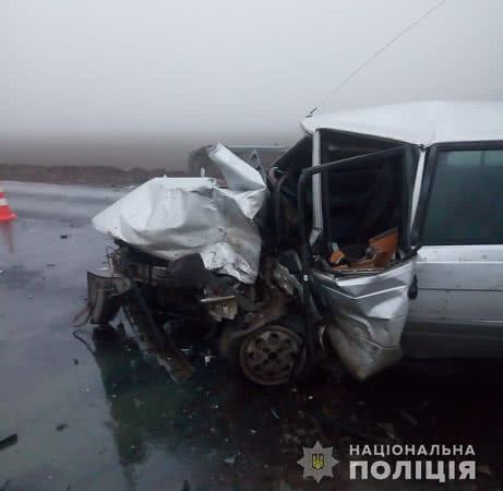 В Одесской области столкнулись два автомобиля: пострадали 7 человек. Фото