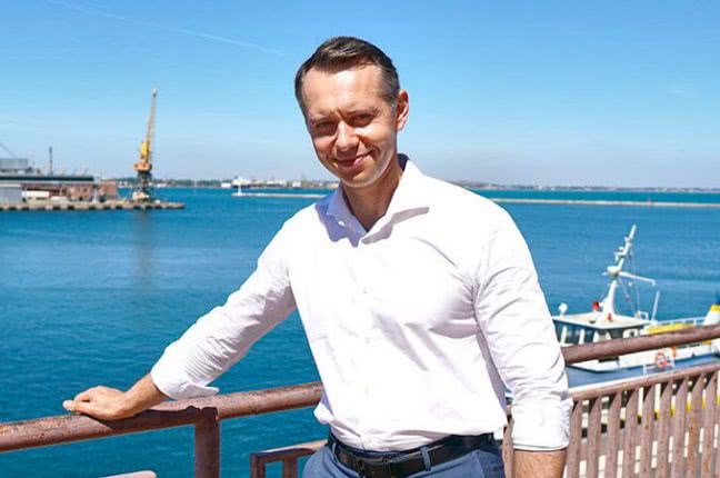 Директора Одесского морского порта отстранили от должности